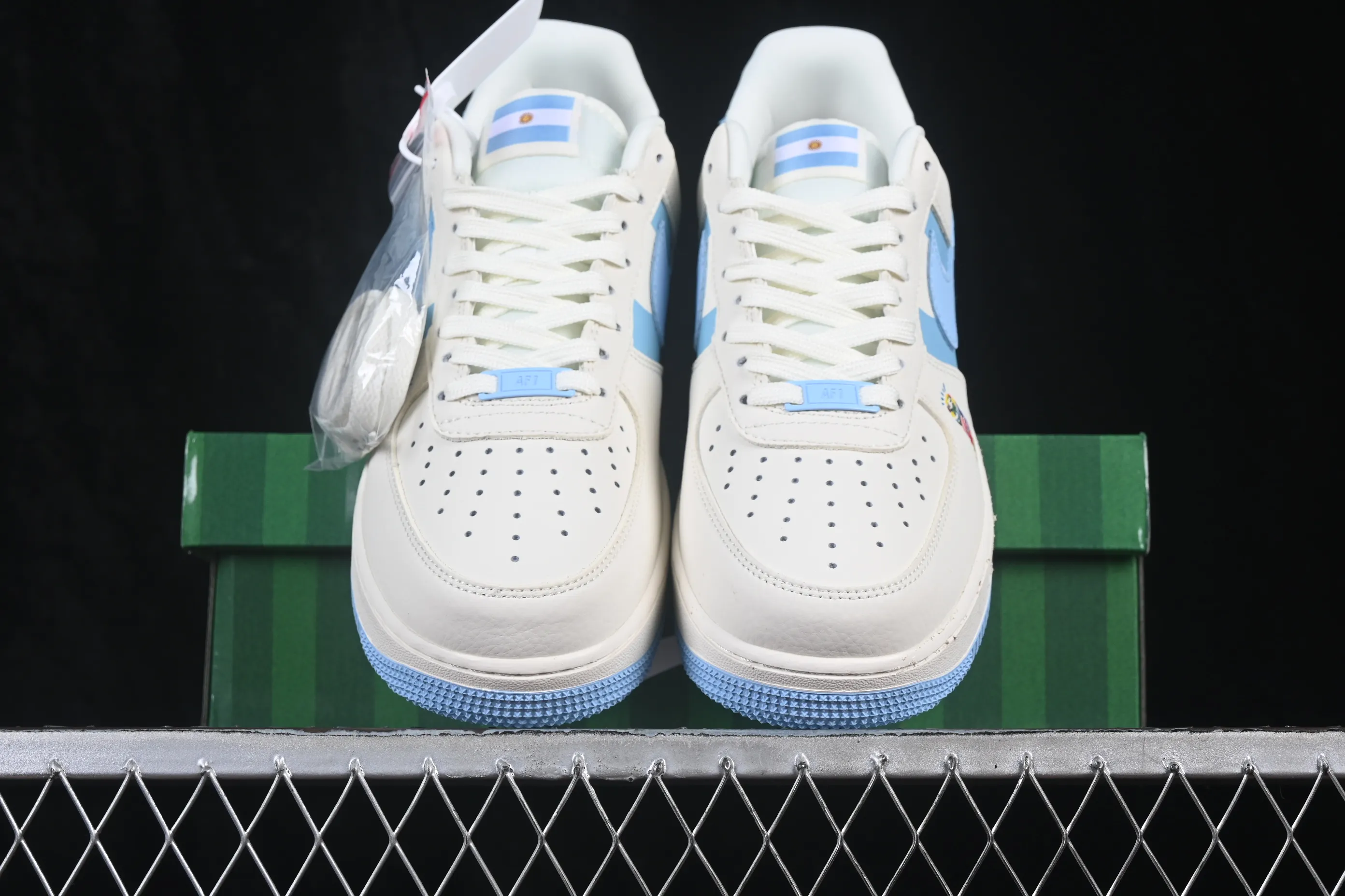 All Categories Nk Air Force 1 Air Force Series Nk Air Force 1 Low Air Force Low Nike Air Force 1'07 Low World Cup Theme Air Force One Low Casual Shoes DD1982-373